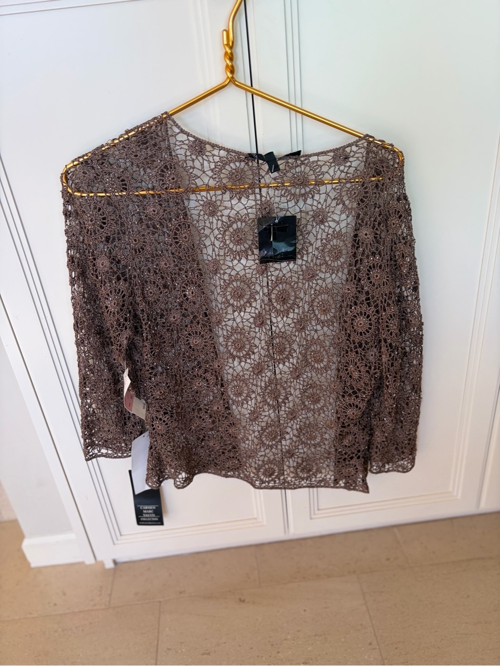 Luxury Carmen Marc Valvo Brown Crochet Open-Front Tunic